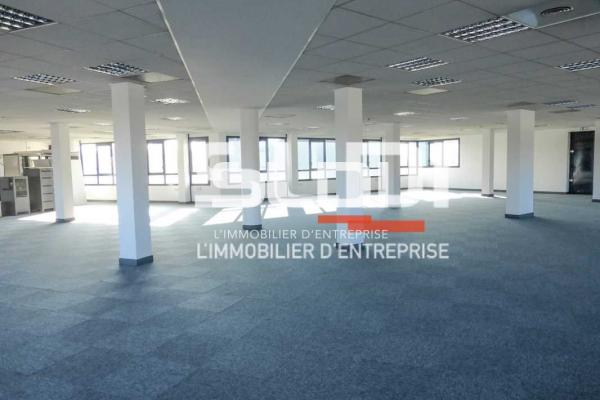 LE ROND POINT D'ECULLY