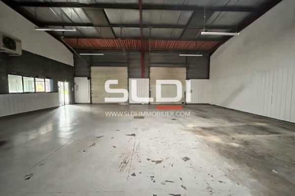 Locaux d'activités A LOUER - CIVRIEUX D'AZERGUES - 546 m²