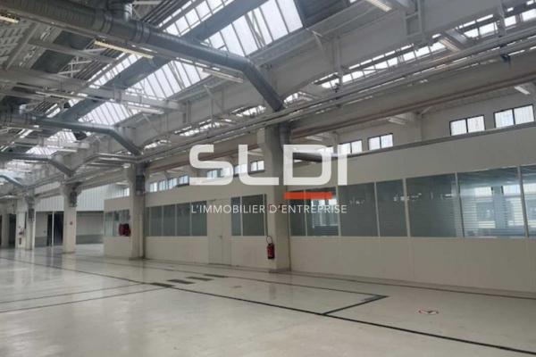 Locaux d'activités A LOUER - VENISSIEUX - 7 527 m²