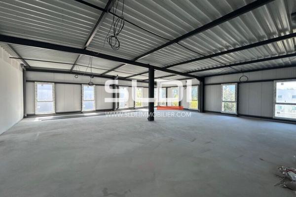 Bureaux A VENDRE OU A LOUER - VILLEFRANCHE SUR SAONE - 140 m²