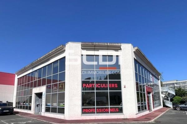 Commerces A LOUER - LIMONEST - 356 m²