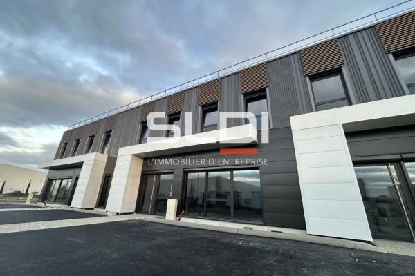 Activités A VENDRE OU A LOUER - VILLEFRANCHE SUR SAONE - 328 m²