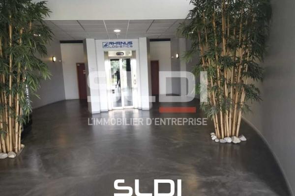 Bureaux A LOUER - VAULX MILIEU - 356 m²