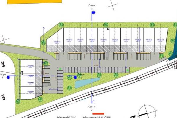 Locaux d'activités A VENDRE OU A LOUER - CREMIEU - 3 592 m²