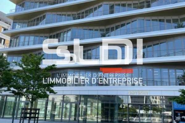 Bureaux A VENDRE OU A LOUER - VENISSIEUX - 395 m²