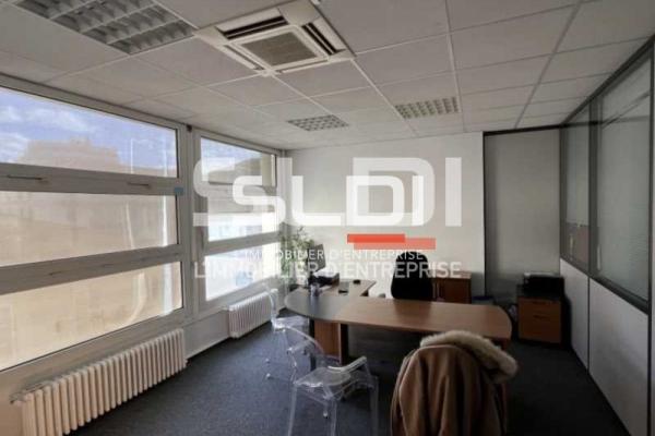 Bureaux A LOUER - LYON - 250 m²