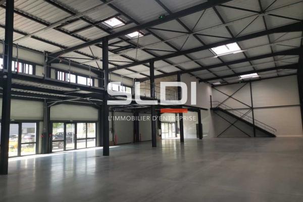 Activités A LOUER - SAINT QUENTIN FALLAVIER - 1 740 m²