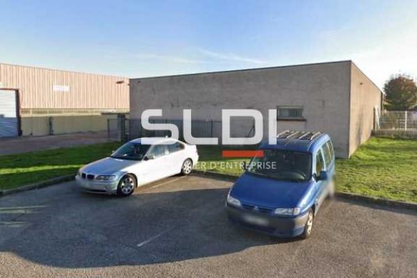 Locaux d'activités A LOUER - MEYZIEU - 310 m²