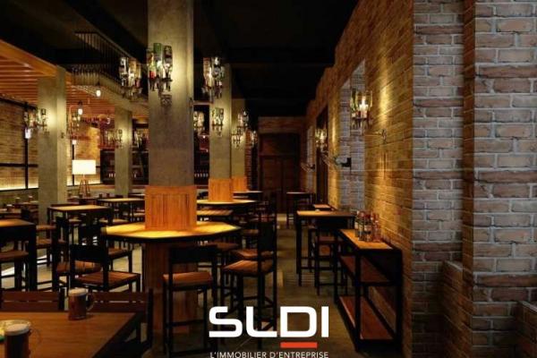 Commerces A VENDRE OU A LOUER - VALENCE - 568 m²