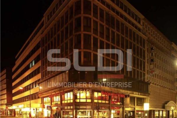 Commerces A VENDRE OU A LOUER - VALENCE - 568 m²