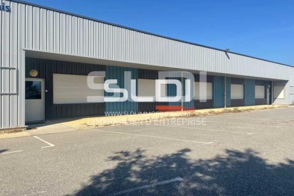 Locaux d'activités A LOUER - CHATEAUNEUF SUR ISERE - 160 m²
