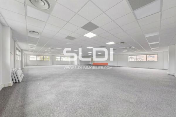 Bureaux A VENDRE - OULLINS - 1 100 m²