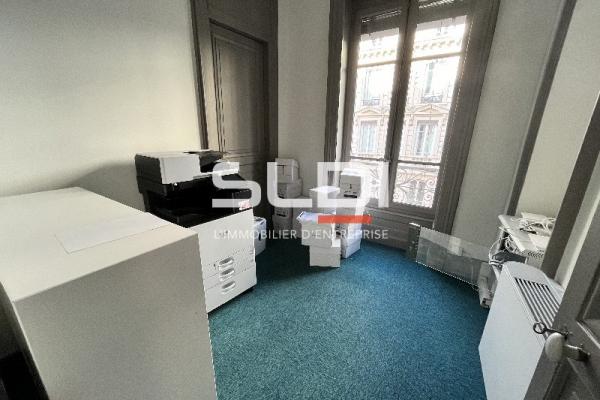 Bureaux A LOUER - LYON - 134 m²