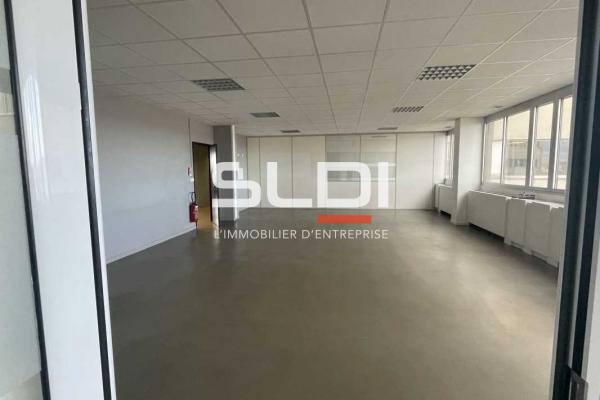 Bureaux A LOUER - LYON - 1 801 m²