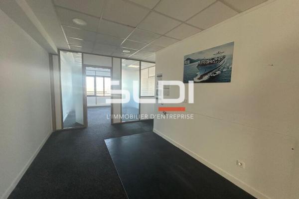 Bureaux A LOUER - LIMAS - 367 m²