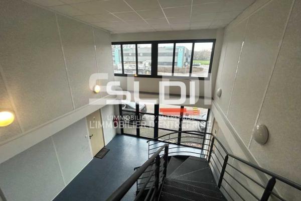 Bureaux A LOUER - GENAY - 324 m²