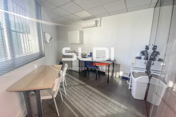 Bureaux A LOUER - SAINT MAURICE DE BEYNOST - 304 m²