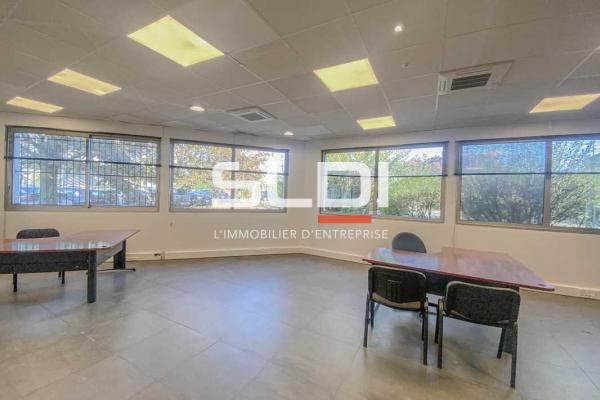 Bureaux A LOUER - SAINT MAURICE DE BEYNOST - 304 m²