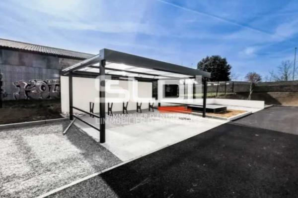 Bureaux A VENDRE OU A LOUER - VAULX MILIEU - 168 m²