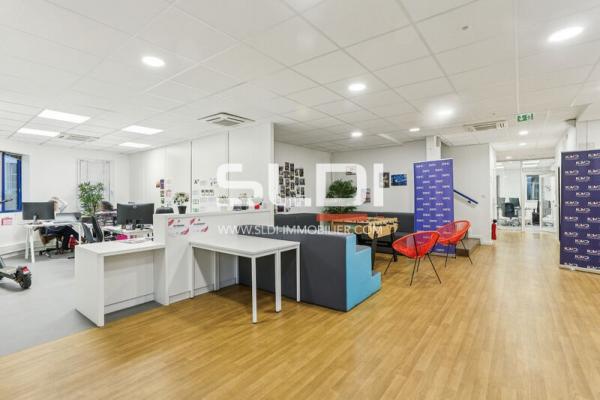 Bureaux A LOUER - LYON - 616 m²