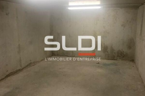 Bureaux A LOUER - VILLEURBANNE - 855 m²