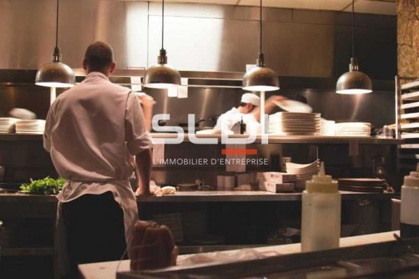 Bureaux A VENDRE OU A LOUER - SAINT ALBAN DE ROCHE - 603 m²