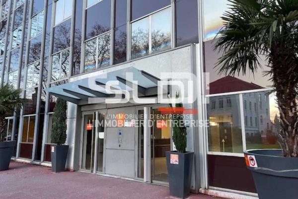 Bureaux A LOUER - LYON - 387 m²