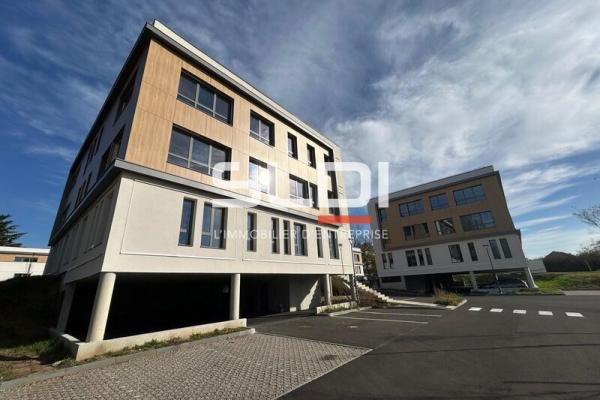Bureaux A VENDRE - TREVOUX - 2 141 m²