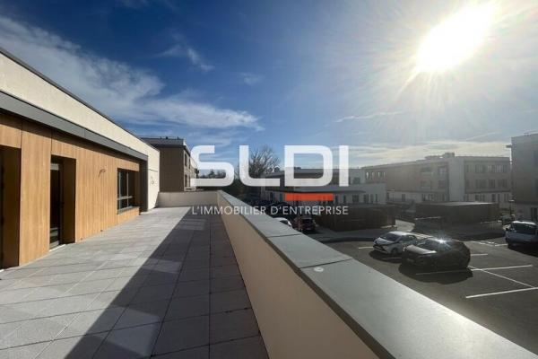 Bureaux A VENDRE - TREVOUX - 2 141 m²