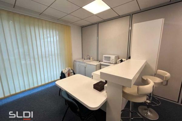 Bureaux A LOUER - LIMAS - 228 m²