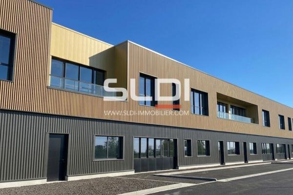 Locaux d'activités A LOUER - LA BOISSE - 7 369 m²