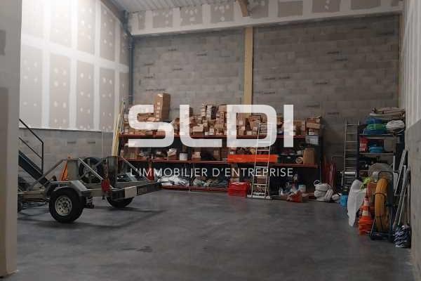 Activités A LOUER - BOURGOIN JALLIEU - 178 m²