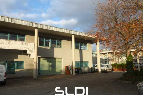 Bureaux A VENDRE - BRON - 152 m²