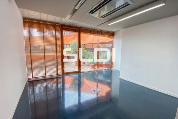 Bureaux A LOUER - LYON - 1 068 m²