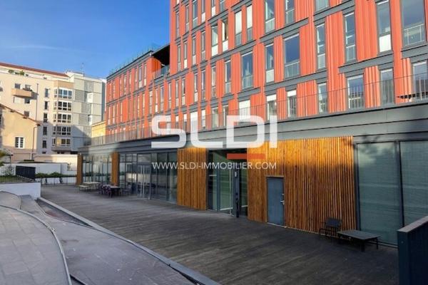 Bureaux A LOUER - LYON - 218 m²