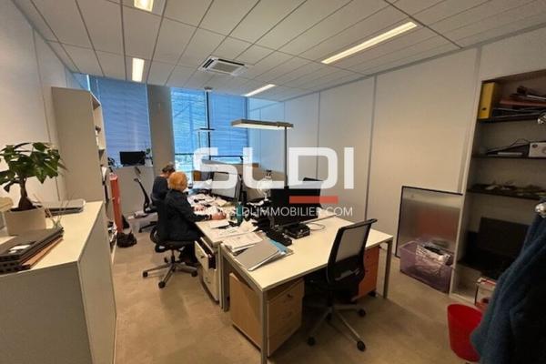 Bureaux A LOUER - LYON - 218 m²