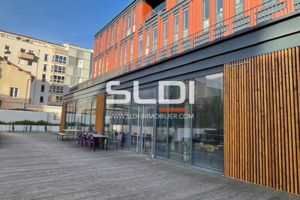 Bureaux A LOUER - LYON - 110 m²