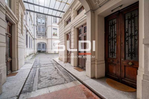 Bureaux A VENDRE - LYON - 150 m²