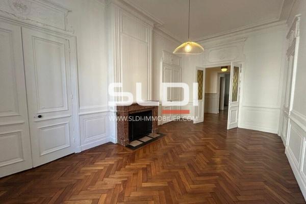 Bureaux A VENDRE - LYON - 150 m²