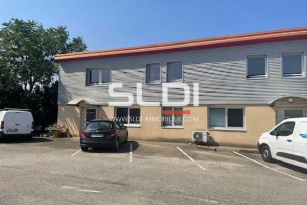 Bureaux A LOUER - CHASSIEU - 157 m²