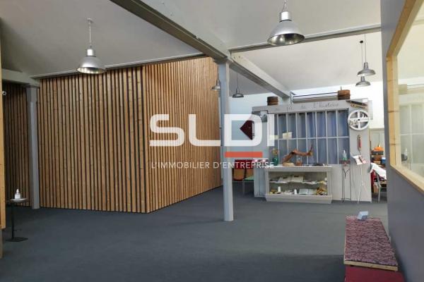 Locaux d'activités A VENDRE - BOURGOIN JALLIEU - 630 m²