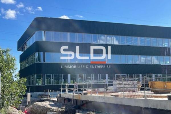 Bureaux A VENDRE - BEYNOST - 5 669 m²