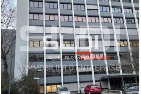 Bureaux A LOUER - VILLEURBANNE - 139 m²