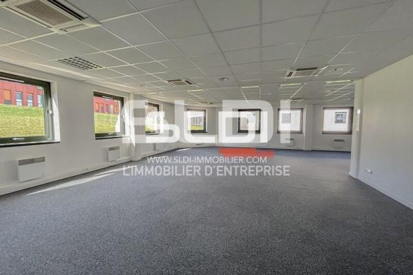 Bureaux A LOUER - LIMONEST - 90 m²