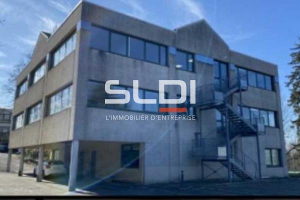 Bureaux A LOUER - LIMONEST - 106 m²