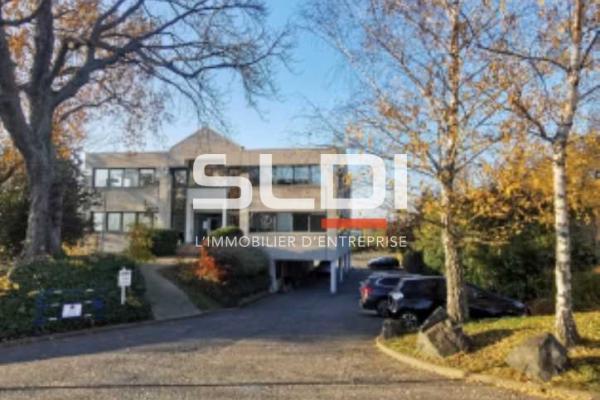 Bureaux A LOUER - LIMONEST - 106 m²