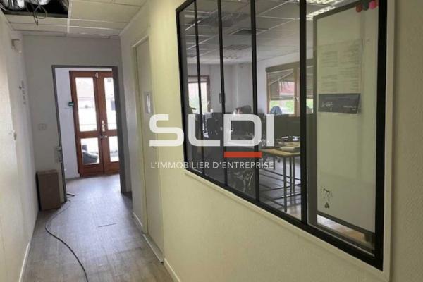 Bureaux A LOUER - VILLEURBANNE - 350 m²