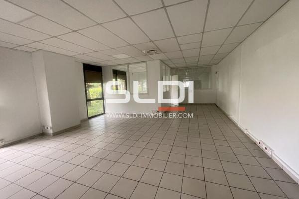 Bureaux 152 m2 à louer 