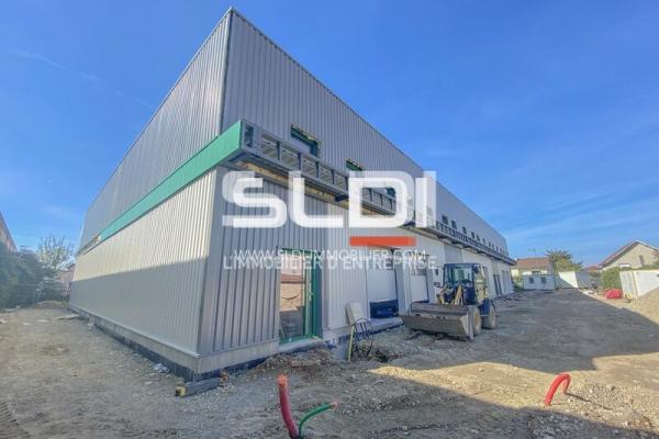 Locaux d'activités A LOUER - MIONS - 154 m²