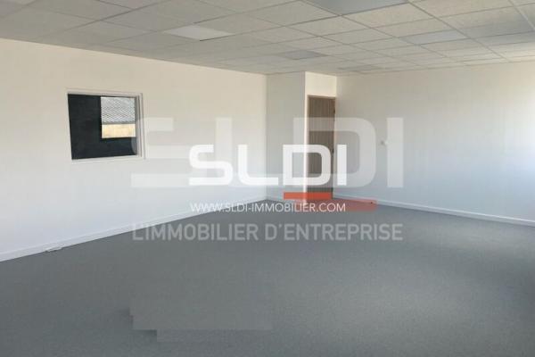 Locaux d'activités A LOUER - MIONS - 154 m²